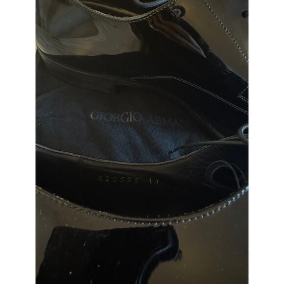 Giorgio Armani Black Patent-leather Derby shoes - Picture 6 of 8